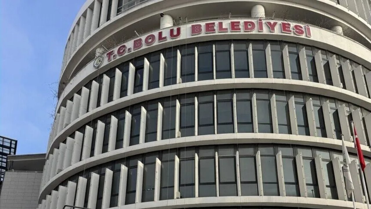 Bolu Belediyesi'ne 'hayali mesai' operasyonu! 22 kişi gözaltında