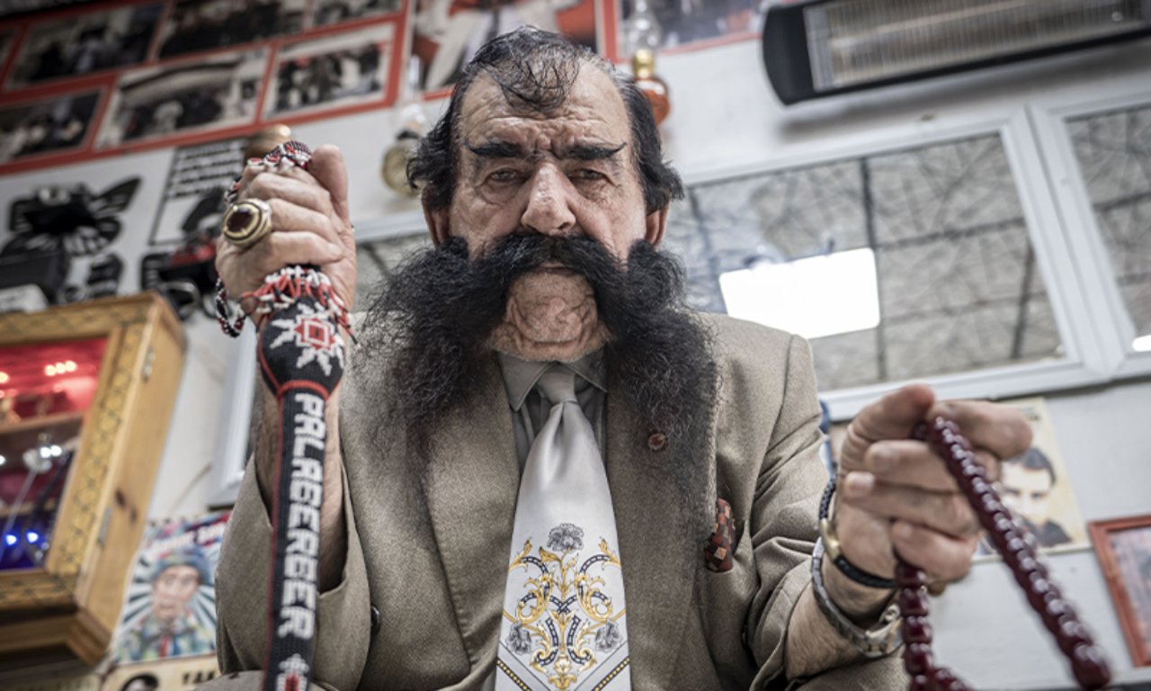 Horasanlı Pala’nın bıyıklarını kesmek için tek şartı var… “Rakiplerim var, bakım sırrımı söylemem”