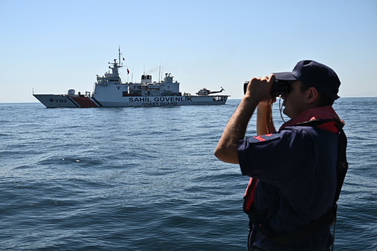 Silivri açıklarındaki gemi kazasında bilirkişi ön raporu çıktı! 'Tecrübesiz kaptan' ve 'hayalet gemi' iddiası