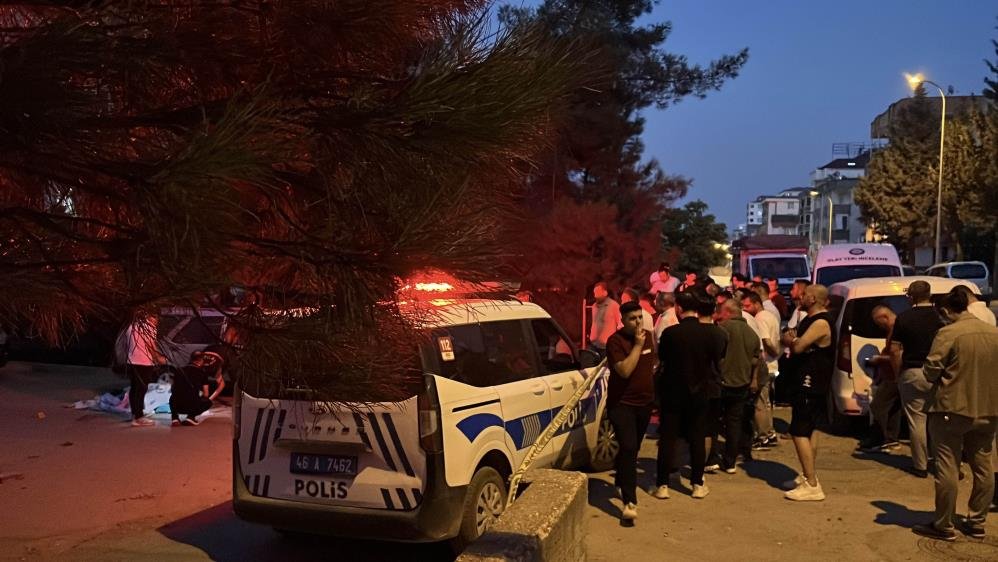 Sokak ortasında kan donduran vahşet! Cesetleri yan yana bulundu