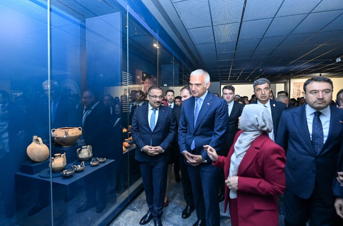 62 bin tarihi eser tek çatı altında birleşti: Kütahya Arkeoloji ve Maden Müzesi açıldı