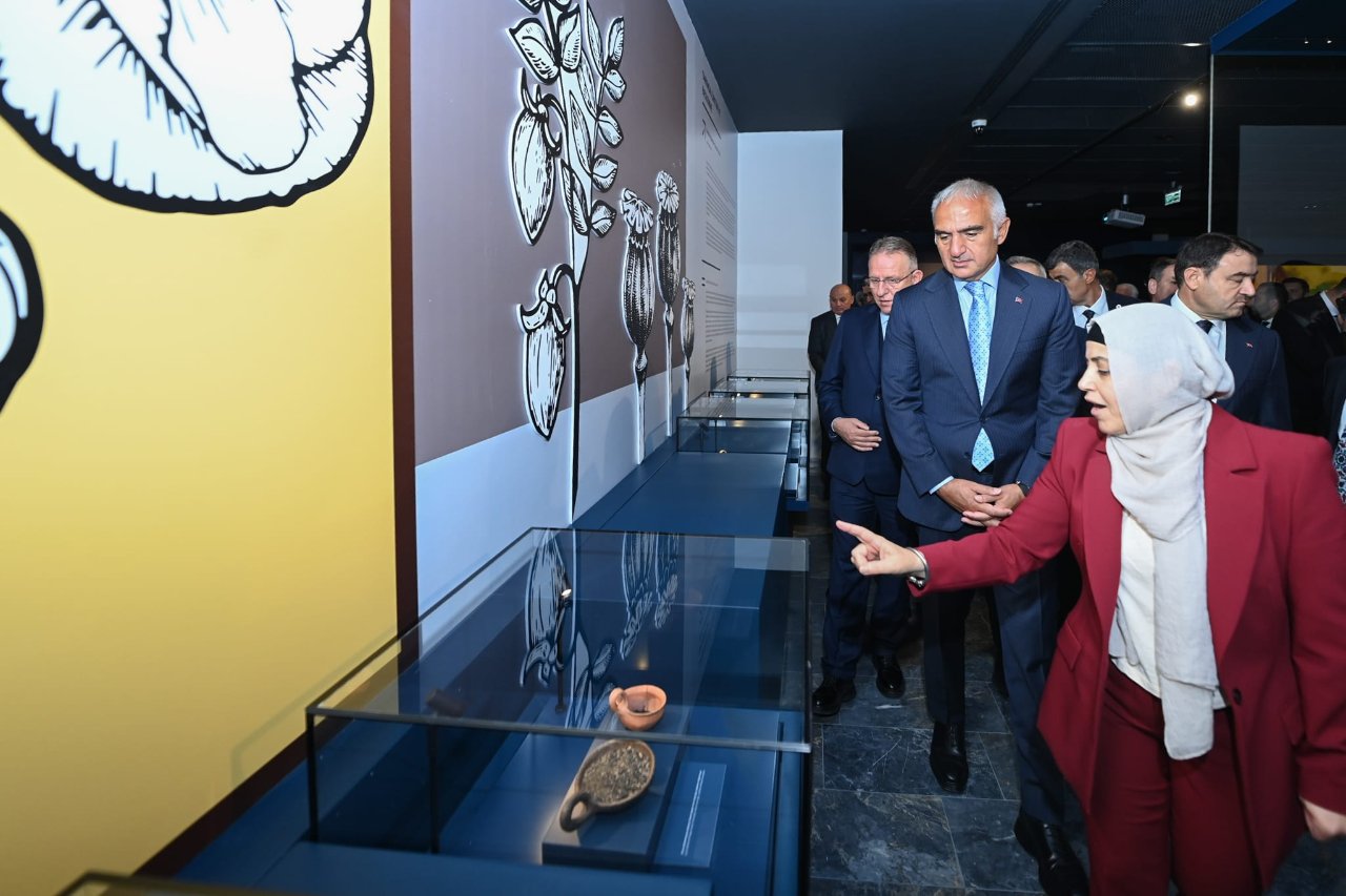62 bin tarihi eser tek çatı altında birleşti: Kütahya Arkeoloji ve Maden Müzesi açıldı