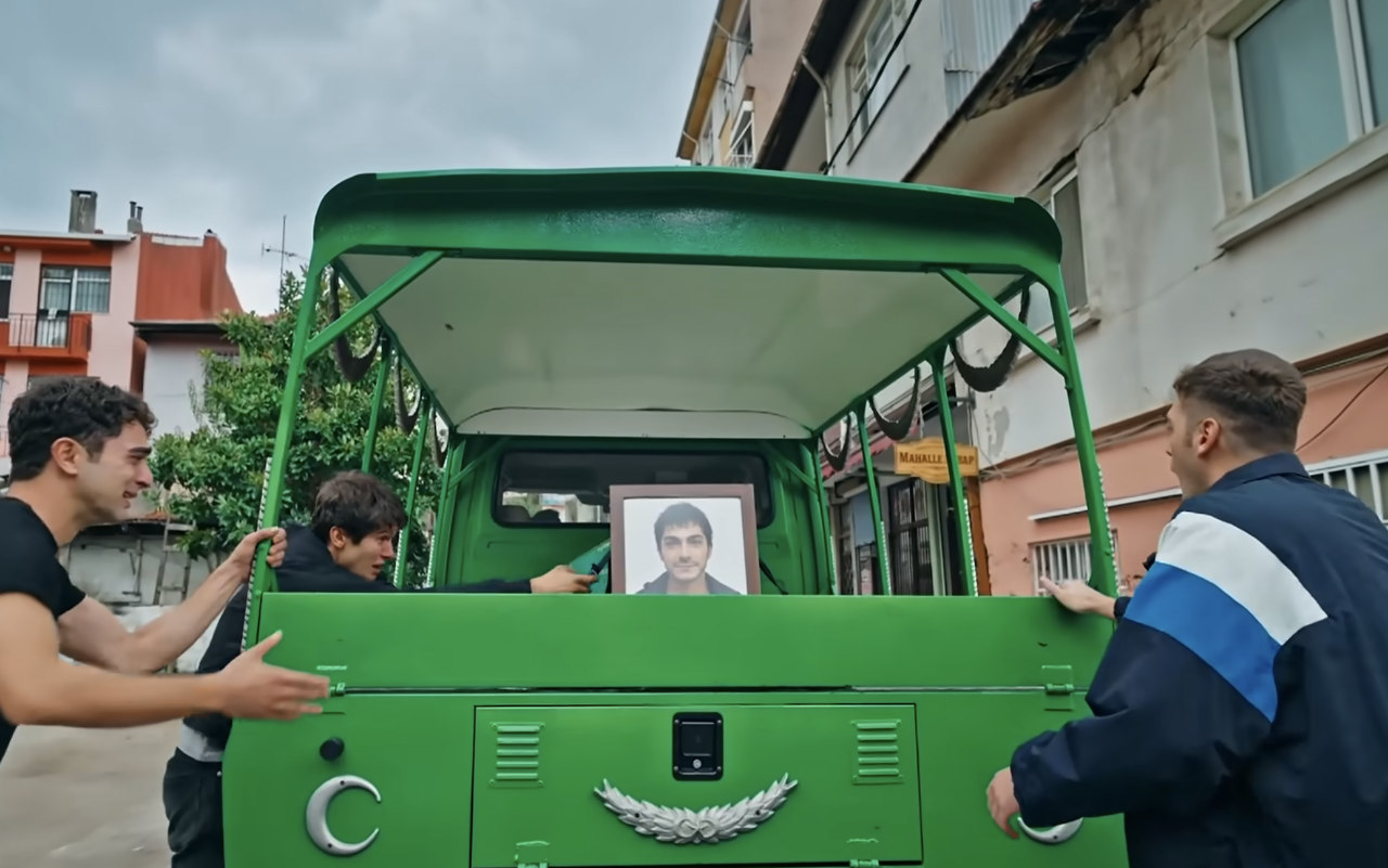 Altı Üstü İstanbul 16 bölüm ne zaman yayınlanacak? Emir karakterinin ölüm sahnesi gündemde!