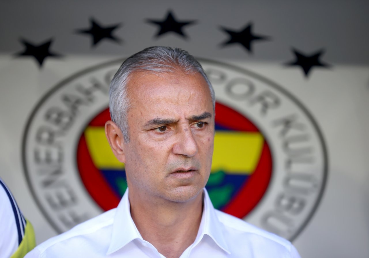 Roma maçı sonrası istiaf eden İsmail Kartal, Başkan Aziz Yıldırım ile görüşmesinin ardımdan kararından vazgeçti.