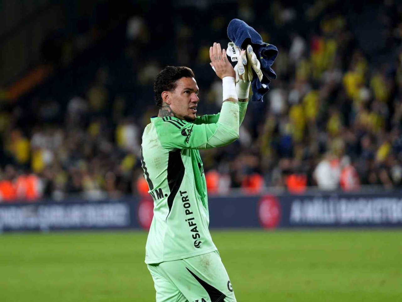 Ederson, bu sezon sergilediği performansla alkış alıyor.