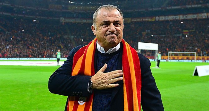 Fatih Terim, Galatasaray'a 2000 yılında UEFA Kupası kazandırdı ve 8 Süper Lig şampiyonluğu yaşadı.