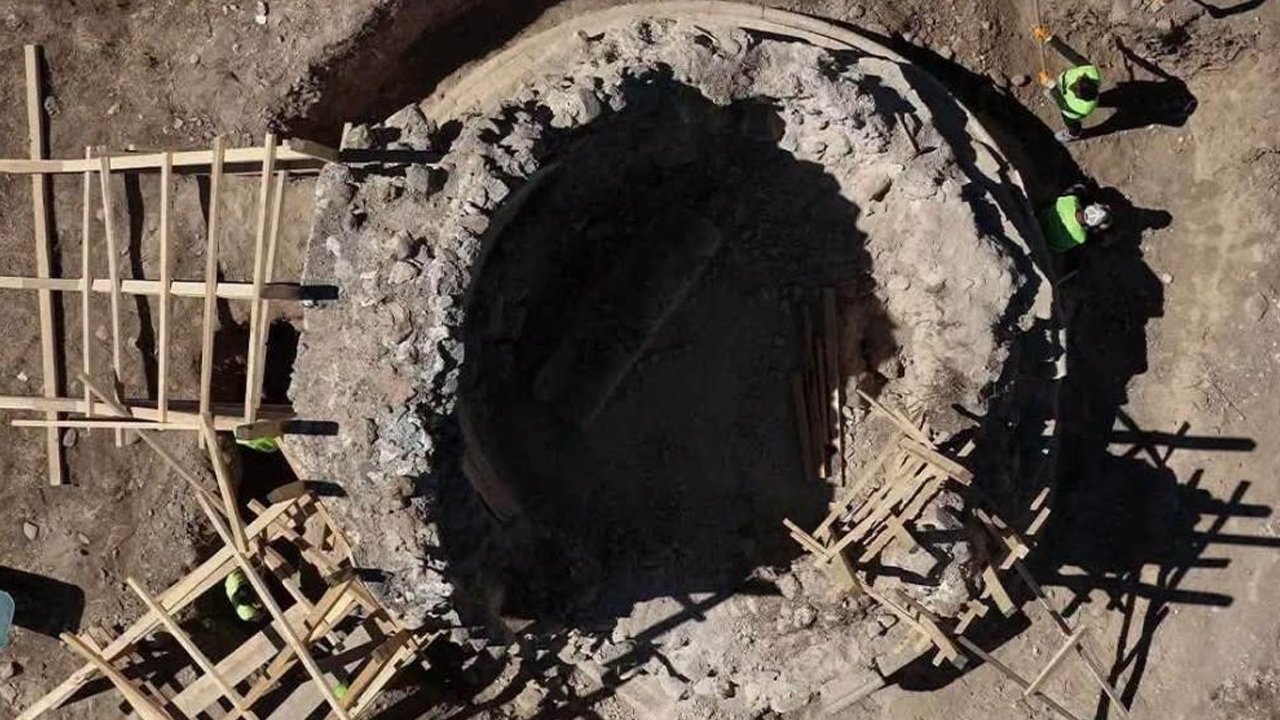 Mengücek Beyliği döneminden kalma! Tarihî türbede restorasyon çalışması başlatıldı
