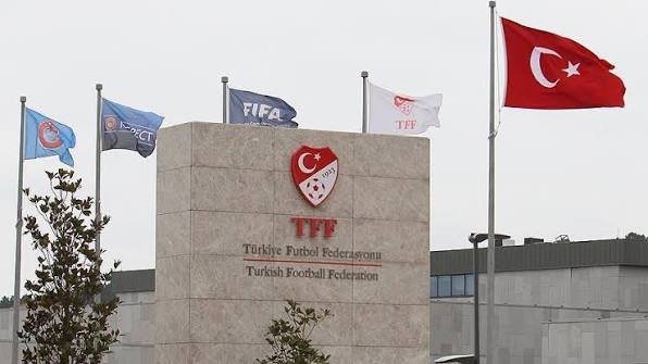 PFDK’ya sevk edilmişti: TFF yöneticisi Ural Aküzüm istifa etti!