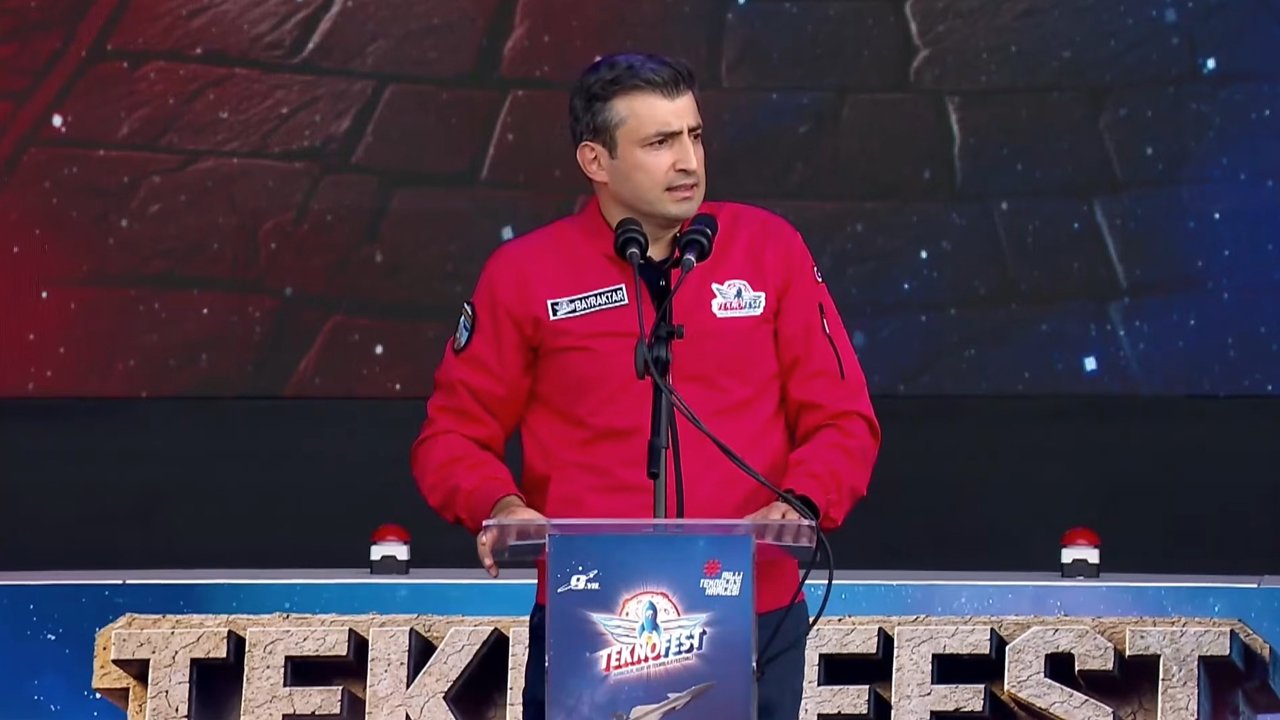 Selçuk Bayraktar'dan TEKNOFEST'te önemli açıklamalar