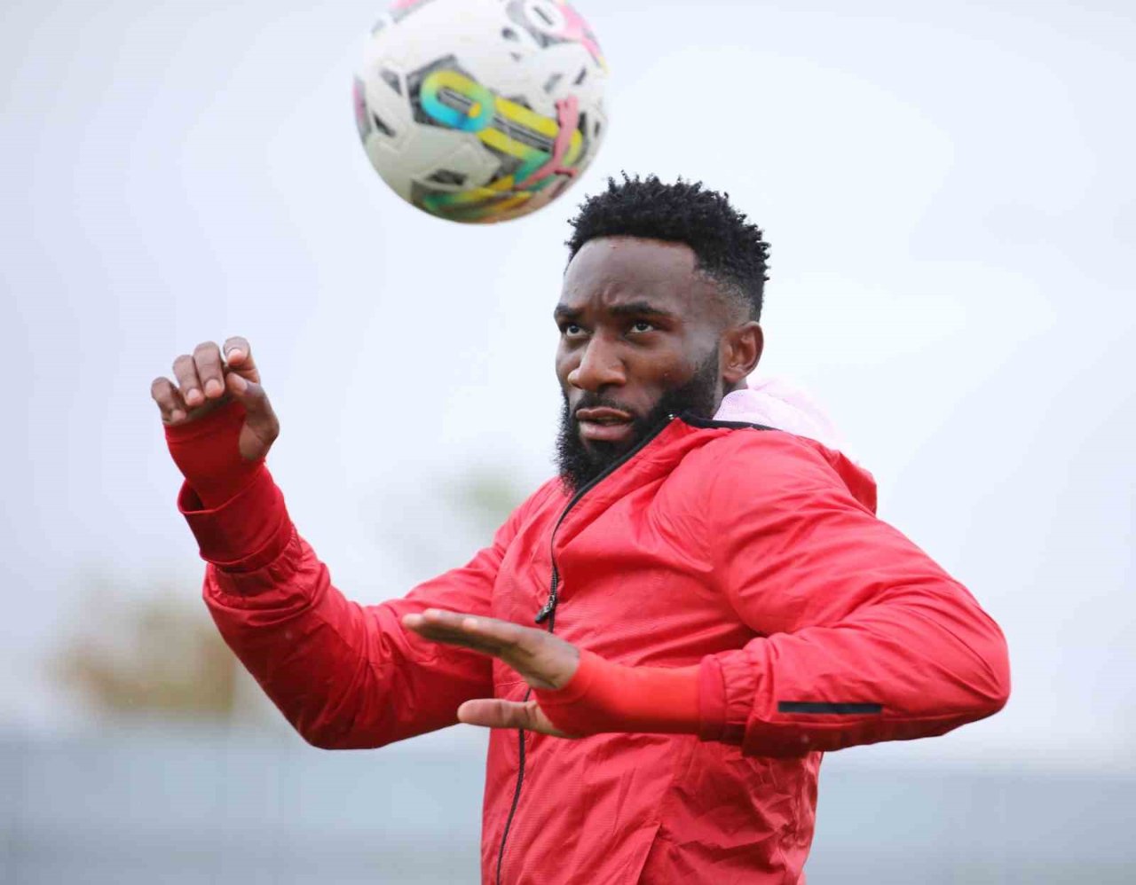 Aaron Appindangoye, bu sezon 8 maçta 720 dakika süre aldı.