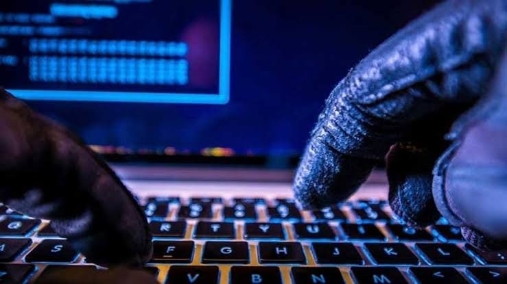 31 avukata “yasa dışı panel” operasyonu: 39 hukuk bürosunda arama