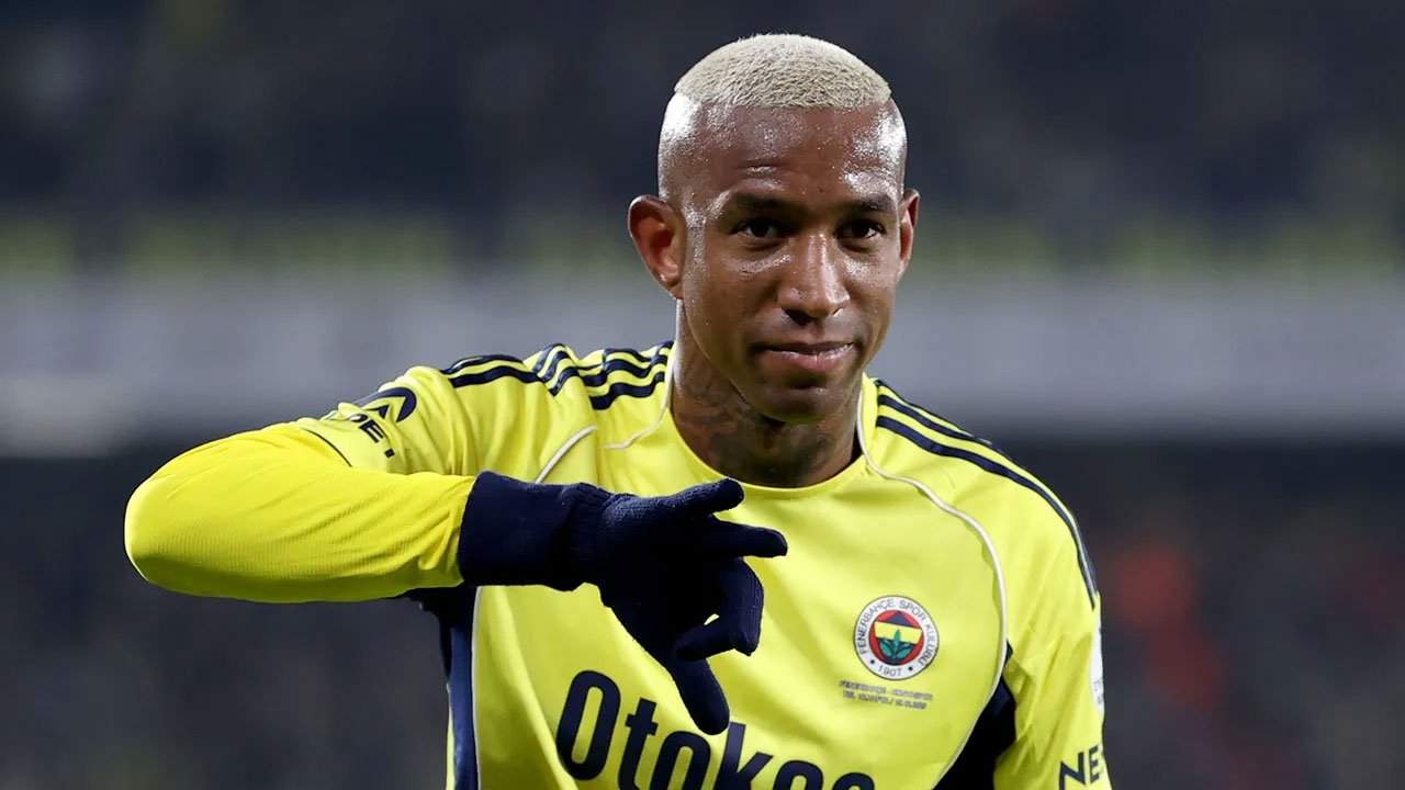 Anderson Talisca yeni takımına imzayı attı