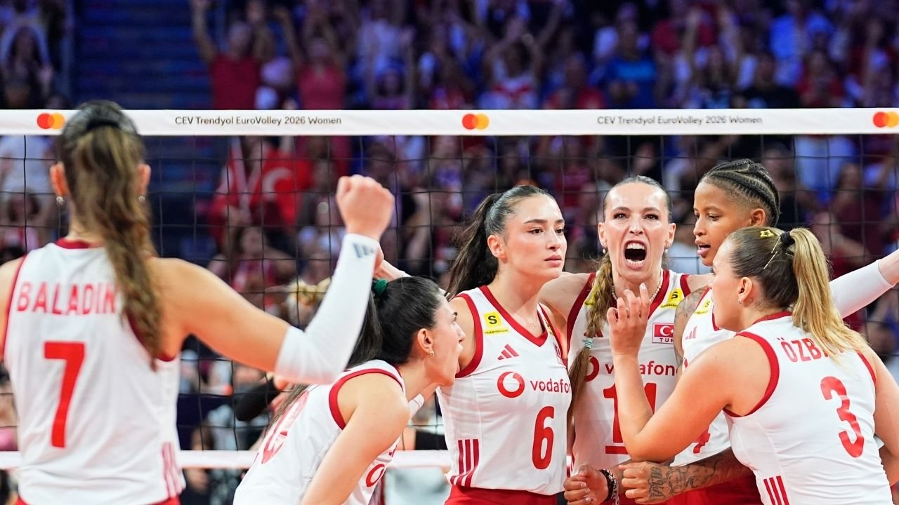 Bugün voleybol maçı var mı, Filenin Sultanları yarı final maçı ne zaman? (Türkiye-Sırbistan)