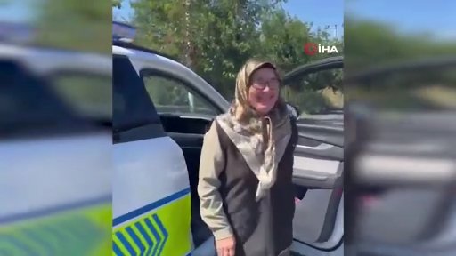 Eşini yolda indirdi, polisin hamlesi şaşırttı! Sürücü anlattı: “Maddi cezadan daha ağırdı”