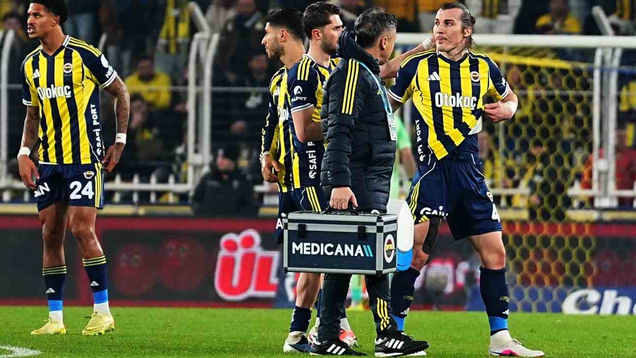 Fenerbahçe'den ayrıldı, Süper Lig'de kaldı: Milli futbolcunun yeni adresi