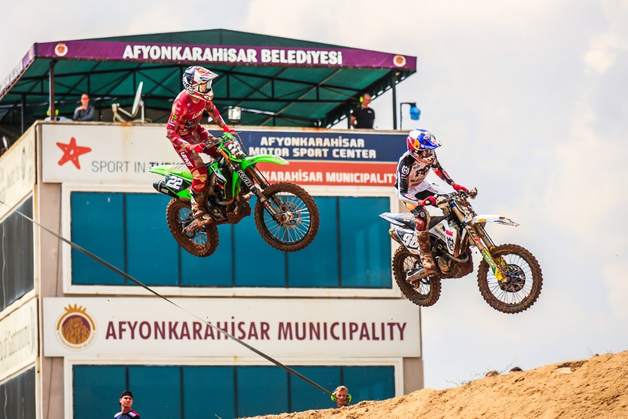Motokros rekabeti Türkiyeye taşındı! Motor tutkunları Afyonkarahisarda buluşuyor