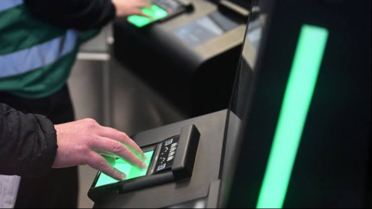 Yarın havalimanlarında mahsur kalabilirsiniz! Schengen'deki o kural değişti, milyonlarca yolcu için kritik uyarı!