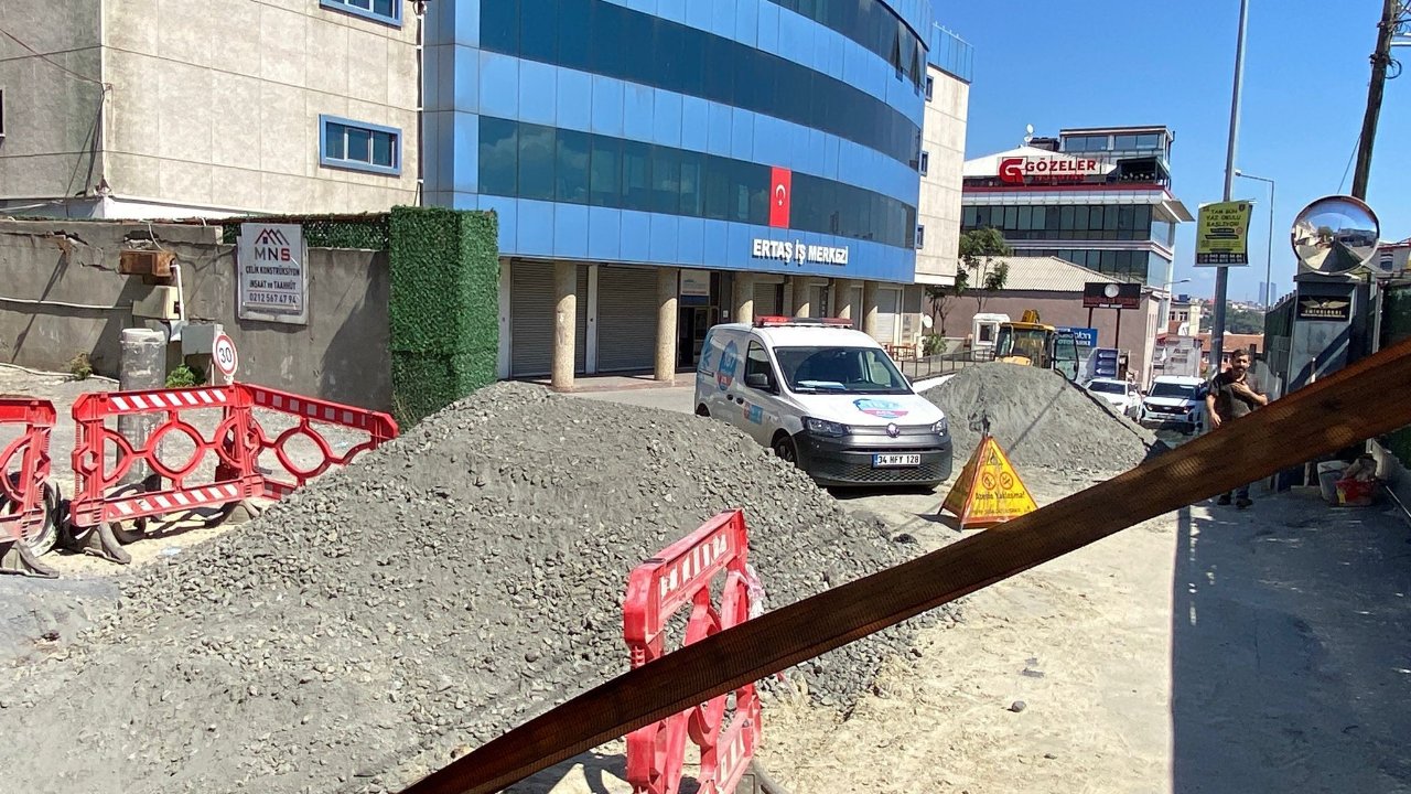 Eyüpsultan'da İSKİ çalışması sırasında doğal gaz borusu patladı