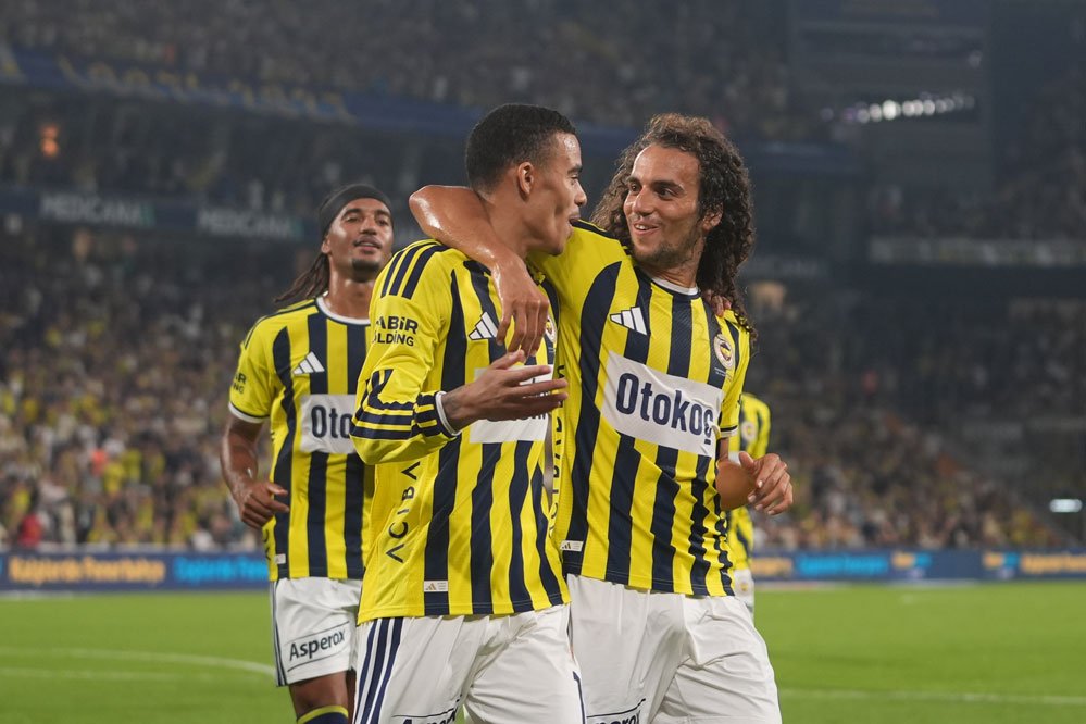 Fenerbahçe Futbol Takımı