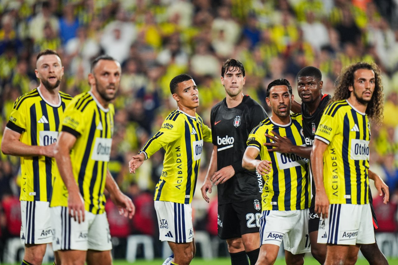 Fenerbahçe Beşiktaş maçı golleri kim attı, maç kaç kaç bitti? FB BJK derbisinin kazananı belli oldu