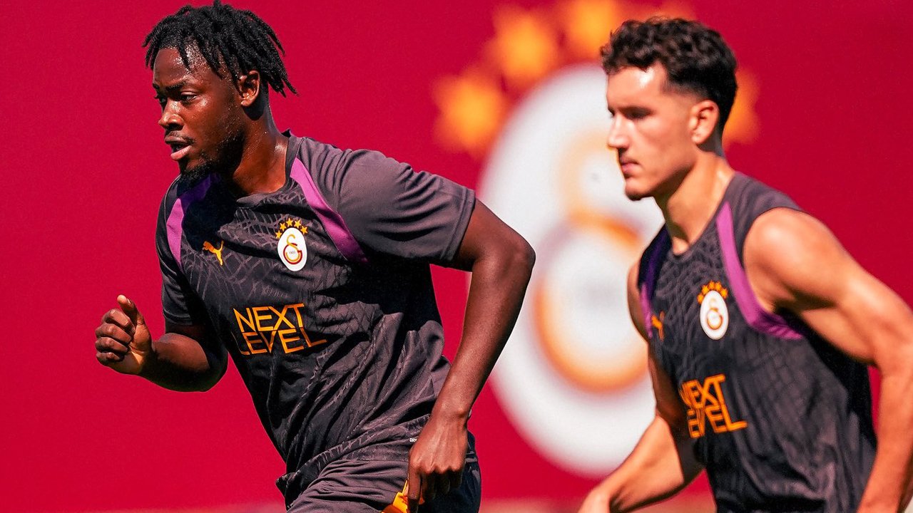 Galatasaray'da Sporting mesaisi: El Chadaille Bitshiabu takımla çalıştı