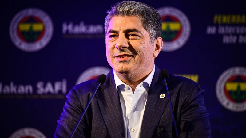 Fenerbahçe'de başkanlık seçimi sürecinde Aziz Yıldırım'a karşı aday olan Hakan Safi