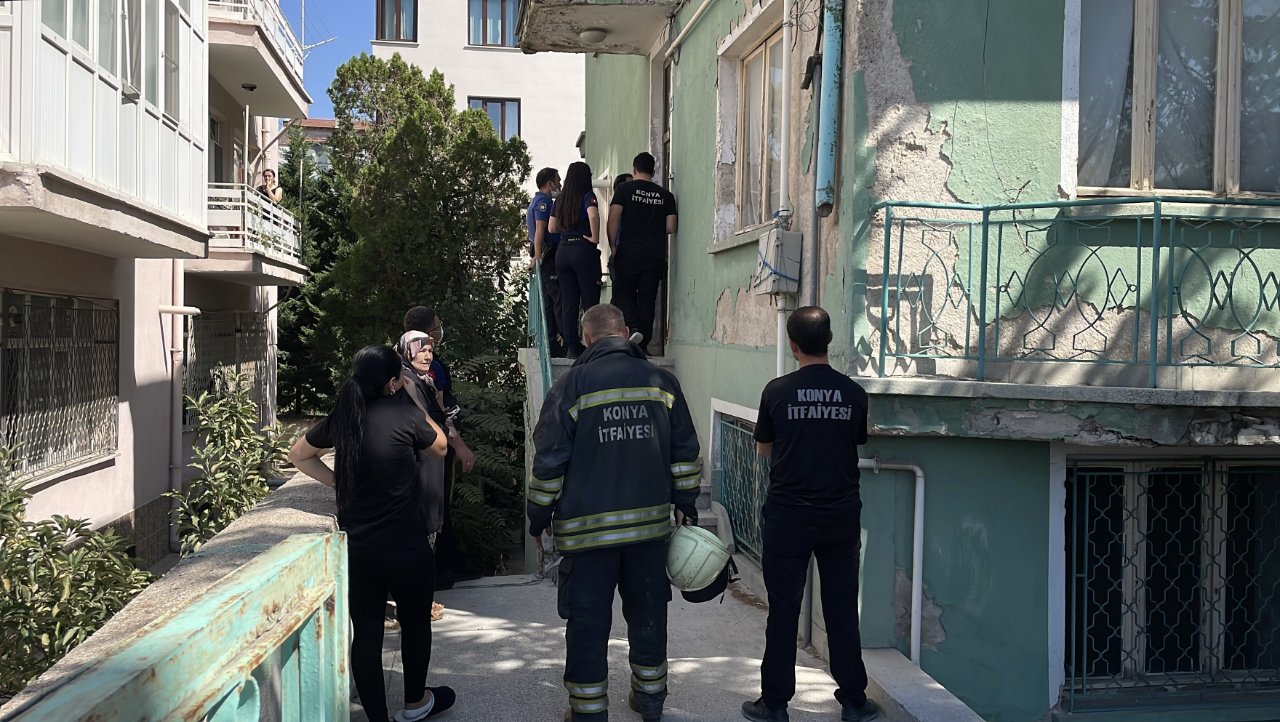 Kötü koku ihbarına giden ekipleri şoke eden manzara