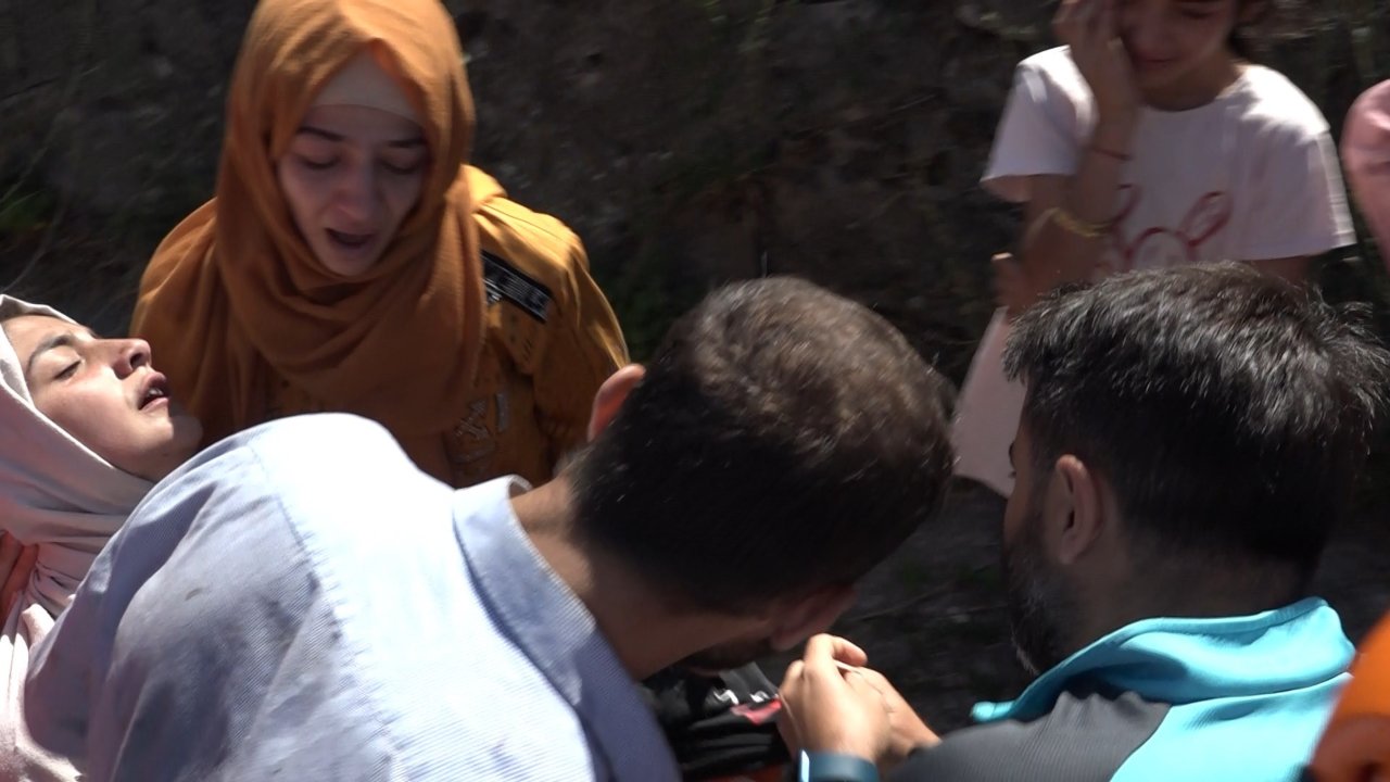 Bursa'da kaybolan çocuğu bulunan anne sevinçten bayıldı