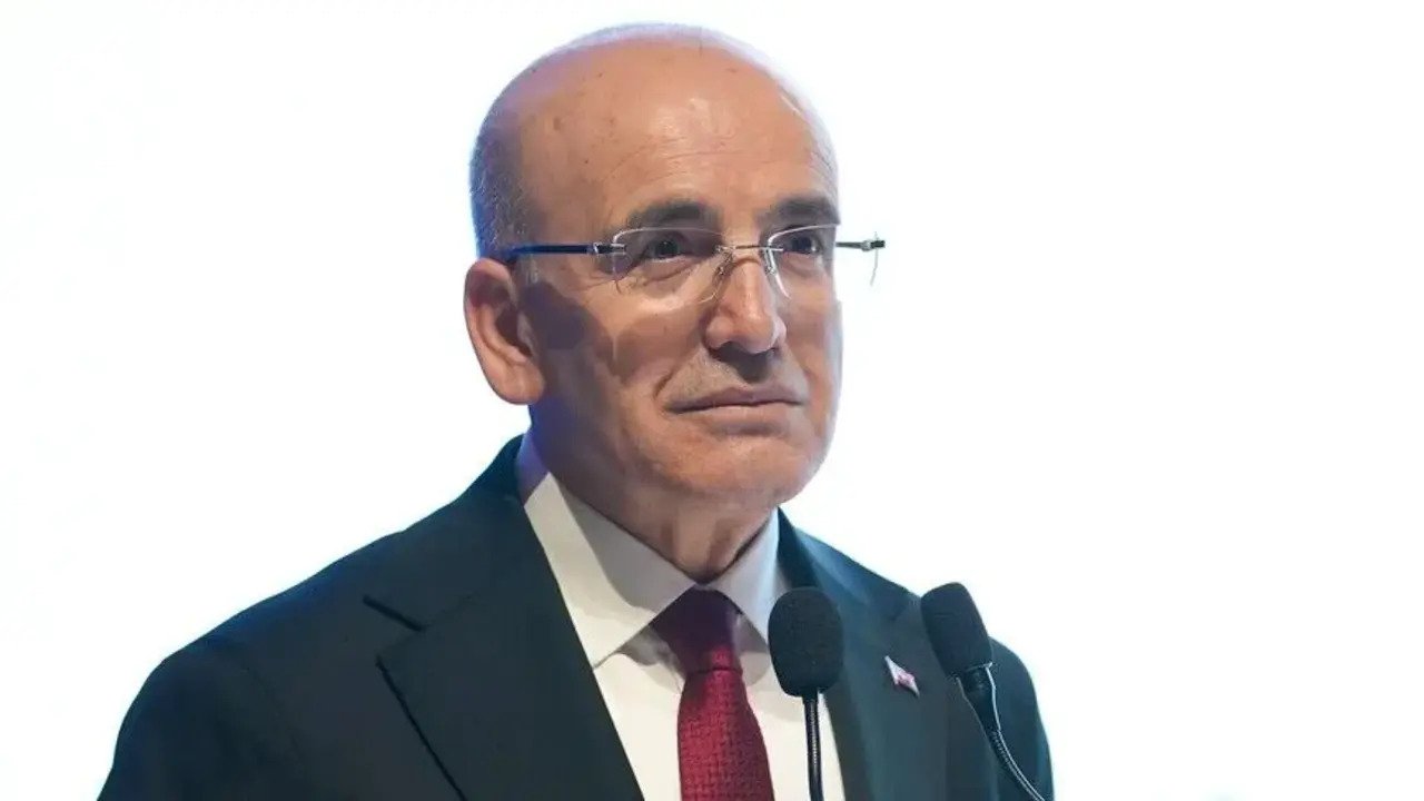 Hazine ve Maliye Bakanlığı’ndan Mehmet Şimşek’in fotoğrafıyla ilgili açıklama