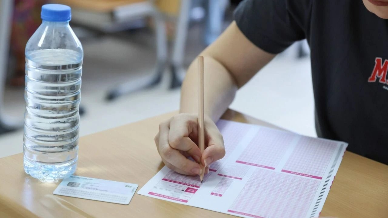 KPSS sınavında kalem silgi veriliyor mu? 6 Eylül 2026 KPSS sınavı bugün gerçekleşecek