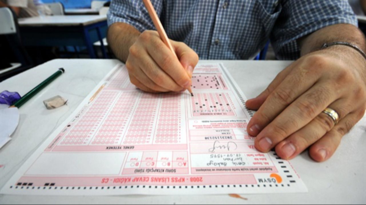 KPSS soruları ve cevap anahtarı ekranı! 2026-KPSS Lisans Genel Yetenek-Genel Kültür soru kitapçıkları ve cevap anahtarları ne zaman açıklanacak?