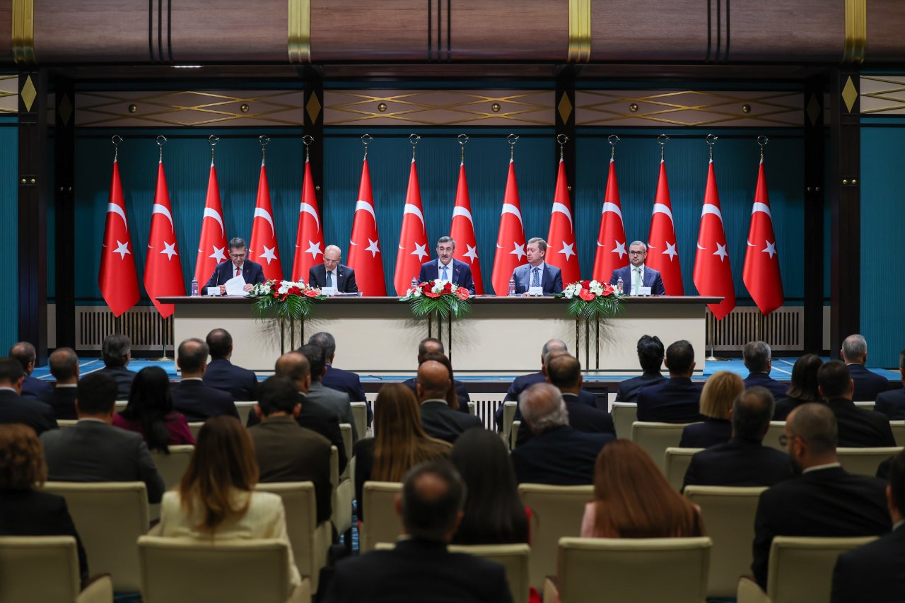 Orta Vadeli Program açıklandı: Ekonominin 3 yıllık yol haritası belli oldu