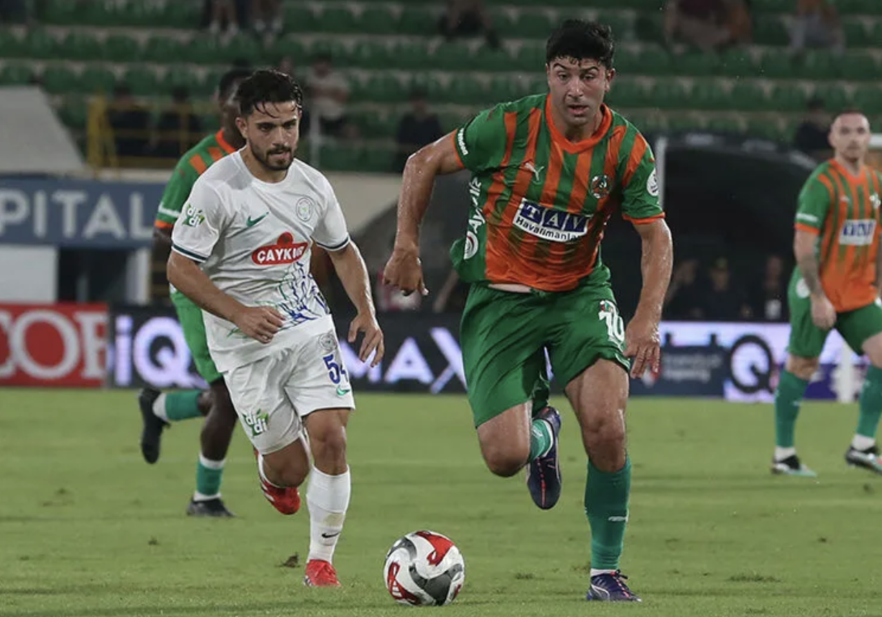 Çaykur Rizespor Alanyaspor maçı hangi kanalda, canlı yayın nerede izlenir, ne zaman? İşte muhtemel ilk 11