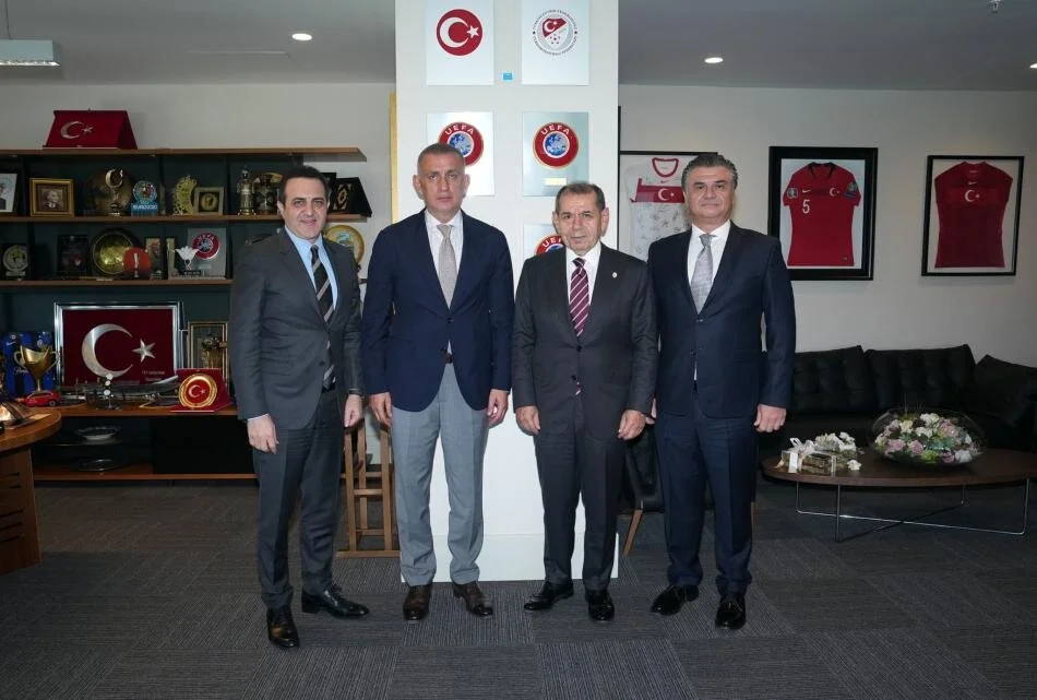 Dursun Özbekten TFF Başkanı Hacıosmanoğluna kritik ziyaret