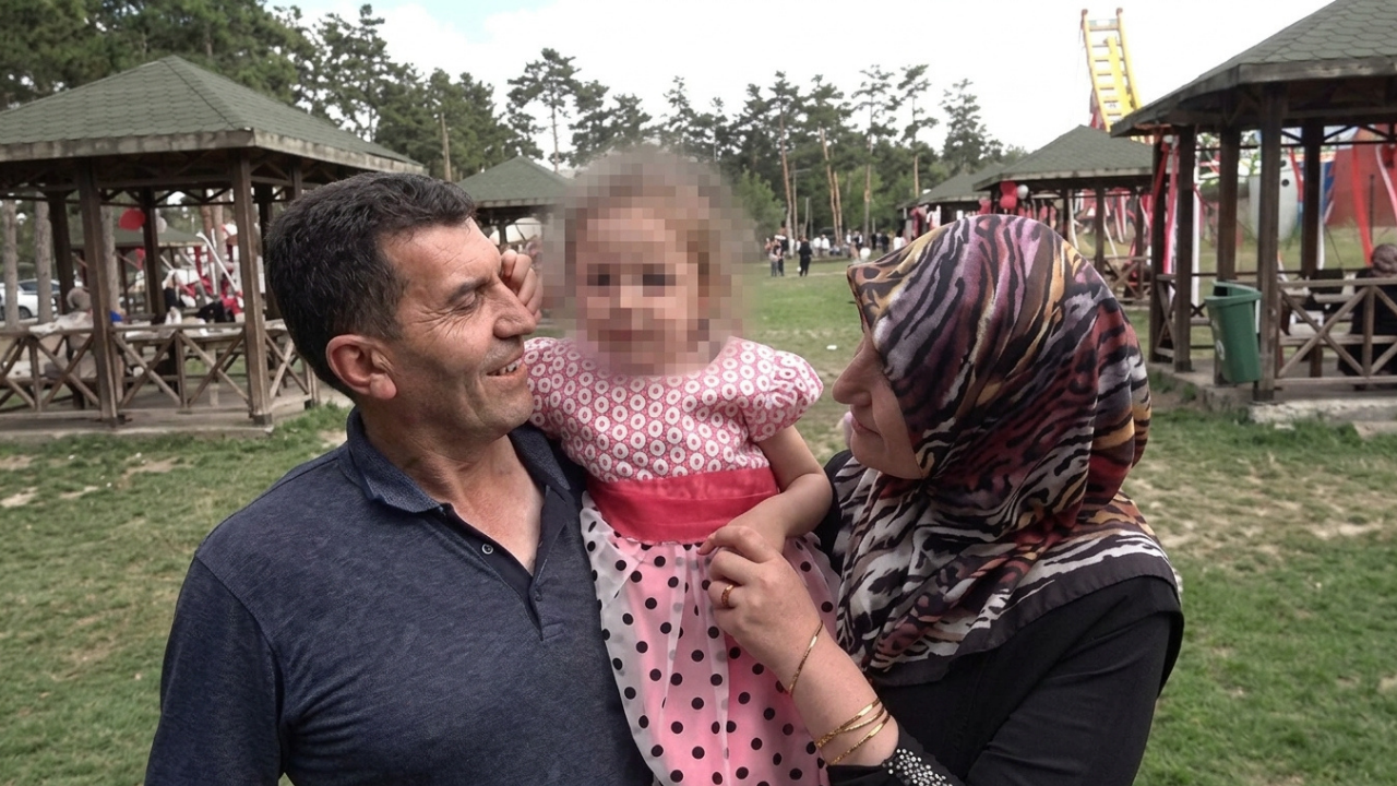 Erzurum'da yürek ısıtan olay! 30 yıllık evlat hasreti Ecrin Su ile son buldu