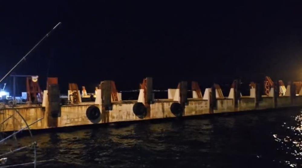 İDO deniz otobüsü Mudanya İskelesi’ne çarptı!