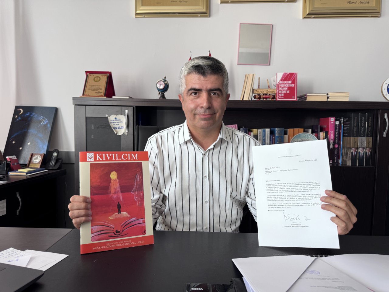 Öğrenciler gönderdi, İspanya Başbakanı cevap verdi! Kayserideki liseye sürpriz mektup