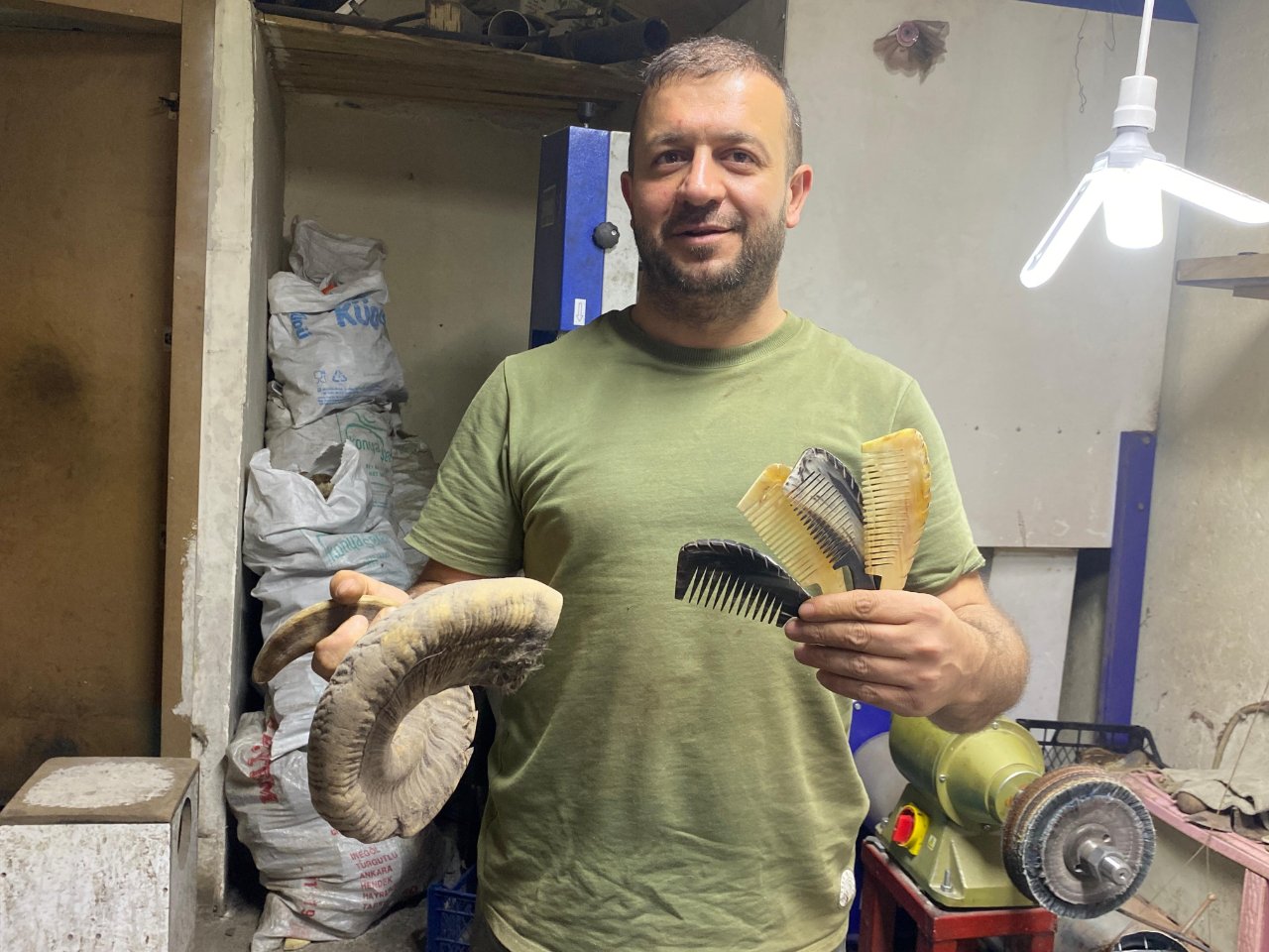 Sivasta tek usta üretiyor, dünyadan talep yağıyor! Saça faydasını öğrenen vazgeçemiyor