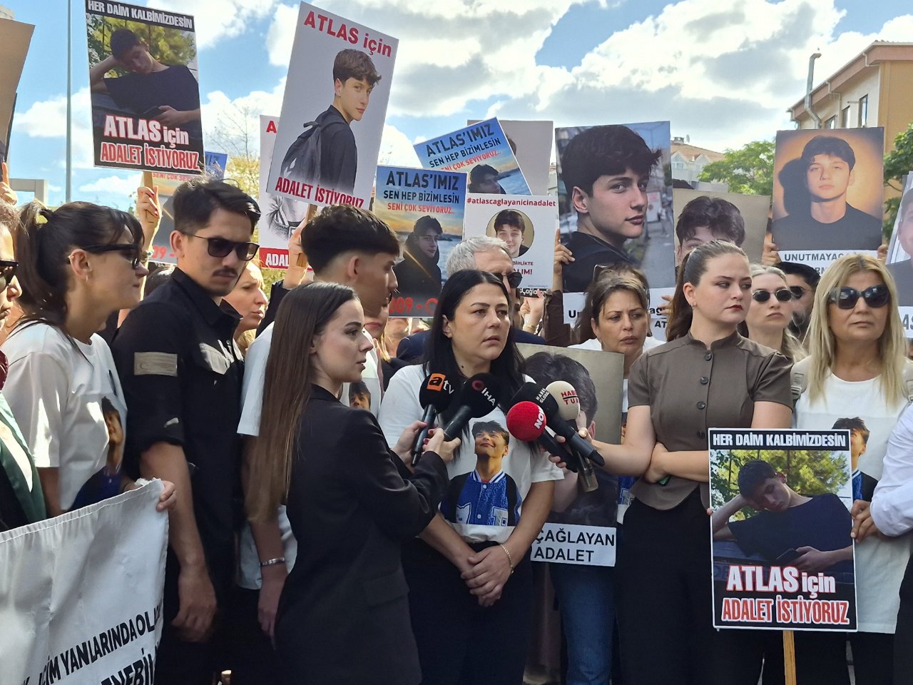 Atlas Çağlayan'ın ölümünde dava günü: Anneden adalet çağrısı: “Hiçbir ceza beni rahatlatmayacak”