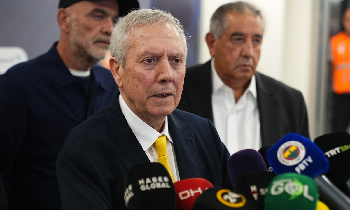 Fenerbahçe-Beşiktaş derbisinin faturası kesildi: Vlahovic, Aziz Yıldırım ve Kerem Aktürkoğlu PFDK'da