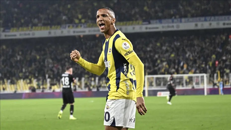Fenerbahçe'nin rekor transferiydi! Sessiz sedasız Türkiye'den ayrıldı