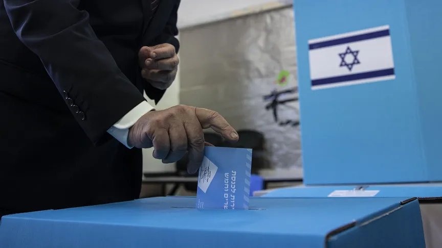 İsrail’de seçim öncesi dikkat çeken anket! Netanyahunun koltuğu sallanıyor: Eisenkot farkı açtı