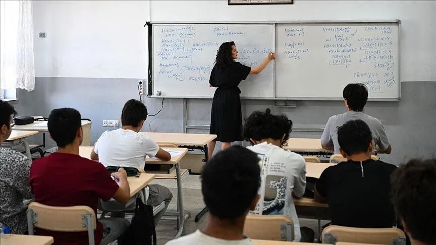 Türkiye PISA 2025'te tarih yazdı: Üç alanda da yükseliş gerçekleştirdik