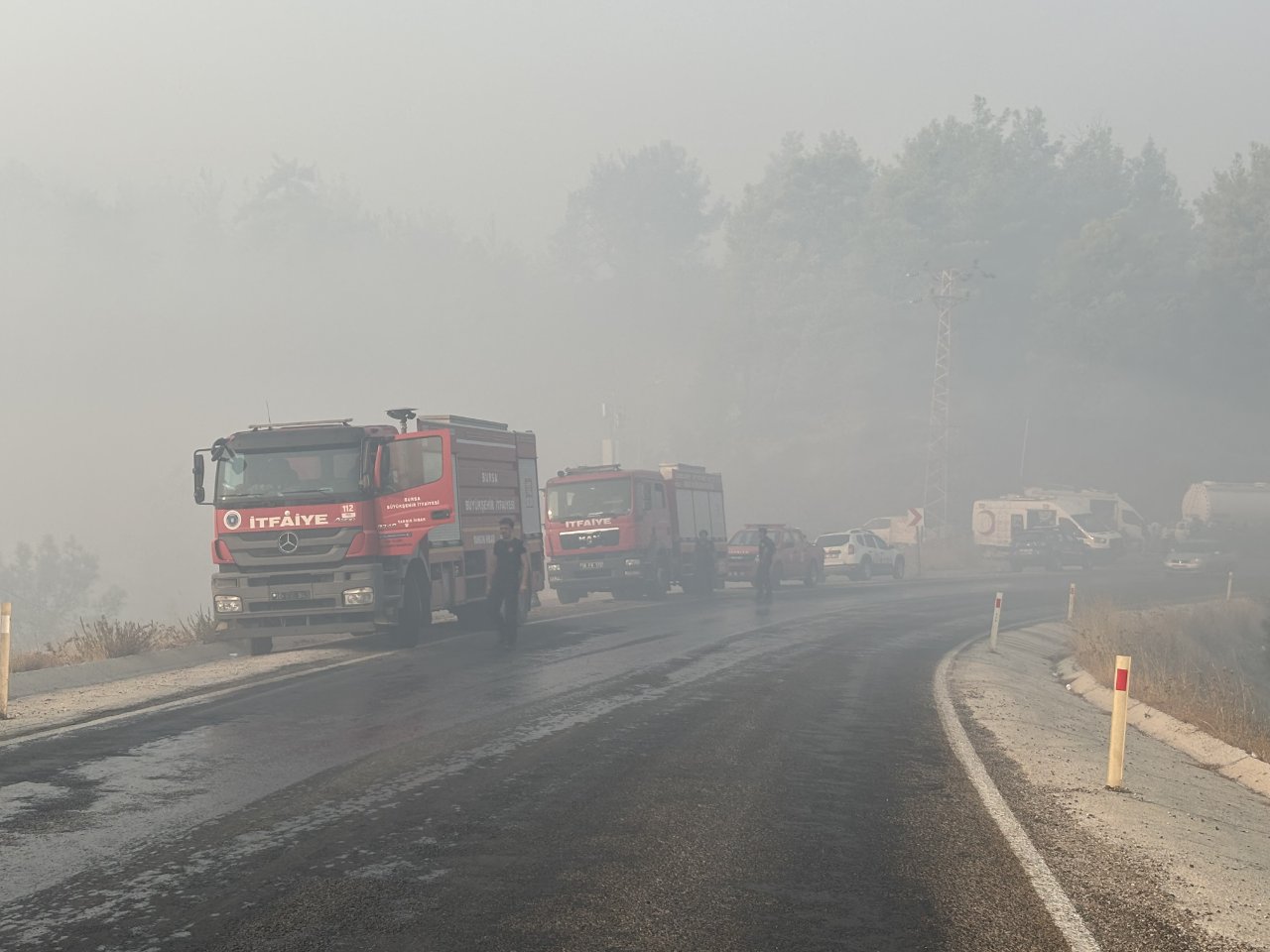 Antalya-Isparta yolu kapalı mı, Antalyadaki yangın söndürüldü mü?