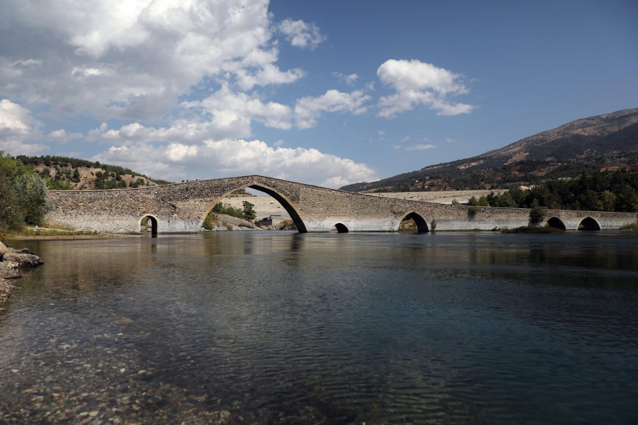 Kahramanmaraş Ceyhan Köprüsü
