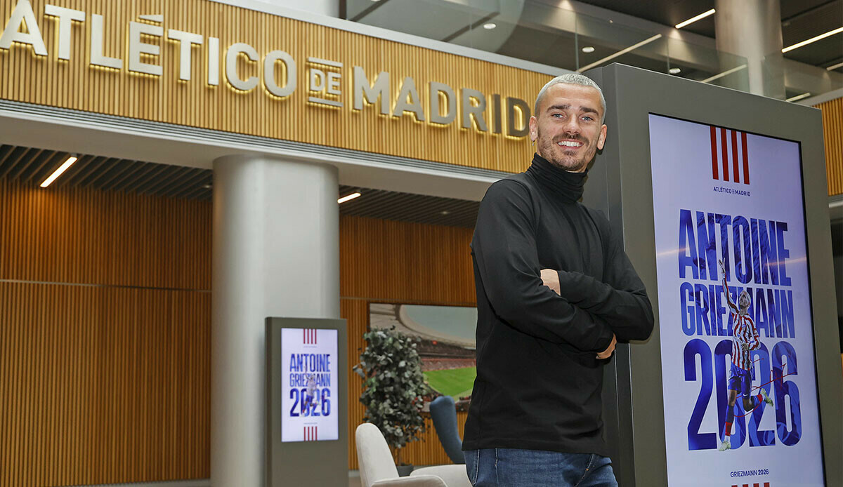 Atletico Madrid 120 milyon euroya sattığı Griezmann&#039;ı 30&#039;a geri aldı