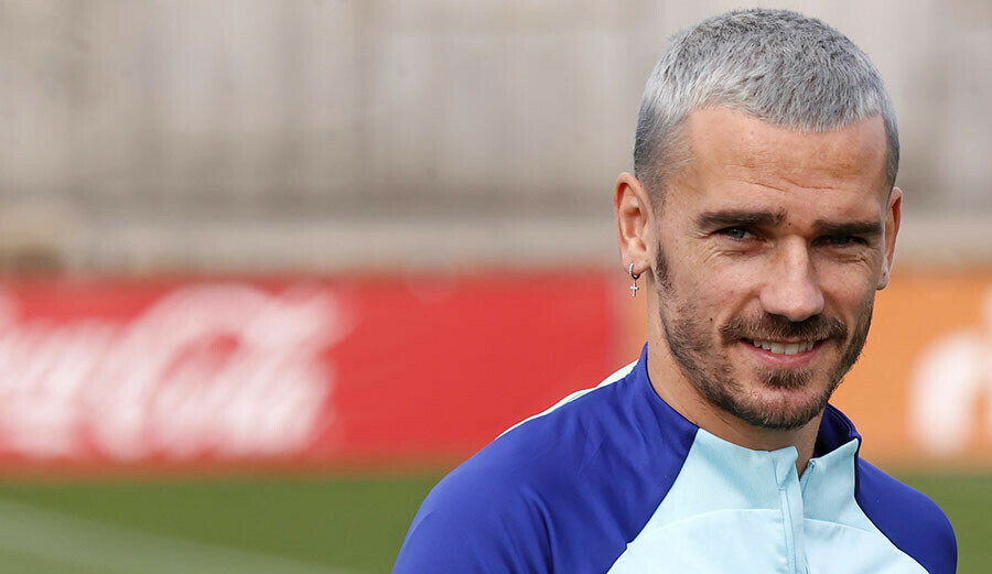 Atletico Madrid 120 milyon euroya sattığı Griezmann'ı 30'a geri aldı Atletico Madrid 120 milyon euroya sattığı Griezmann'ı 30'a geri aldı