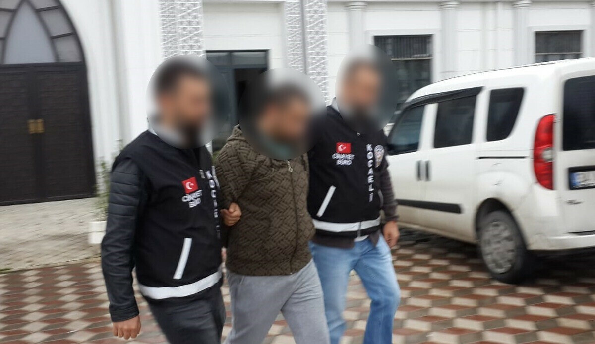 17 yaşındaki Büşra Kabataş’ın katili konuştu, işte ilk ifadesi 17 yaşındaki Büşra Kabataş’ın katili konuştu, işte ilk ifadesi