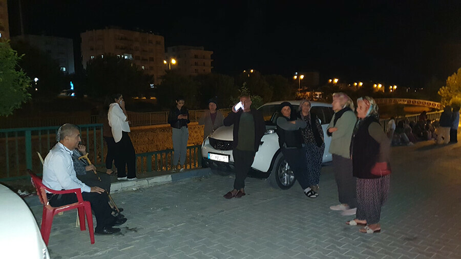 Osmaniye'de 5,1 büyüklüğünde deprem! Adana, Gaziantep ve Hatay'ı da salladı Osmaniye'de 5,1 büyüklüğünde deprem! Adana, Gaziantep ve Hatay'ı da salladı