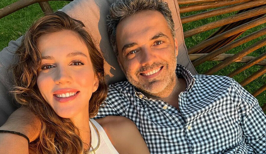 Arda Türkmen ve Melodi Elbirliler’in bebeklerinin cinsiyeti belli oldu Arda Türkmen ve Melodi Elbirliler’in bebeklerinin cinsiyeti belli oldu